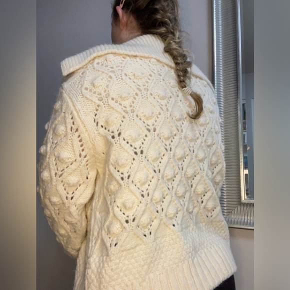 Zara knitted cardigan size medium - Picture 4 of 4
